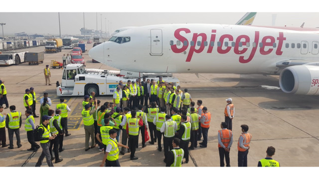 SpiceJet CEO and guests 5bdb0166789a1